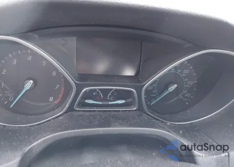 2014 Ford Focus Se z USA, uszkodzony, nr VIN 1FADP3F24EL235374